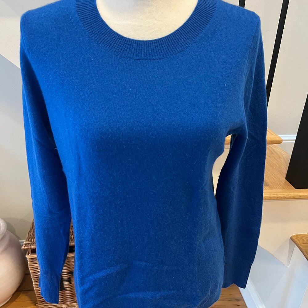 JCrew Italian Cashmere Crew Neck Sweater in Royal Blue Size Small